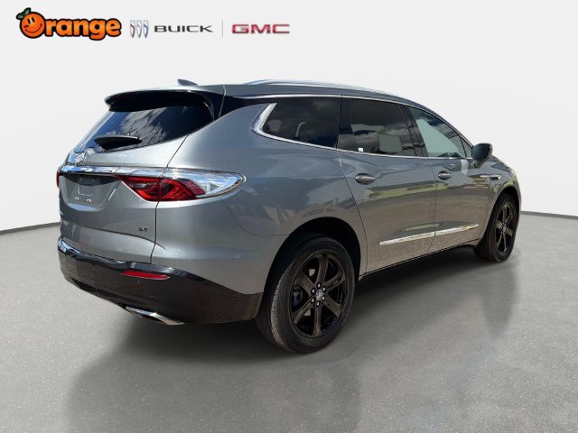 Used 2024 Buick Enclave Essence w/ Sport Touring Edition FWD image 3