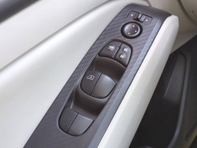 Certified 2025 Nissan Altima 2.5 SV image 21