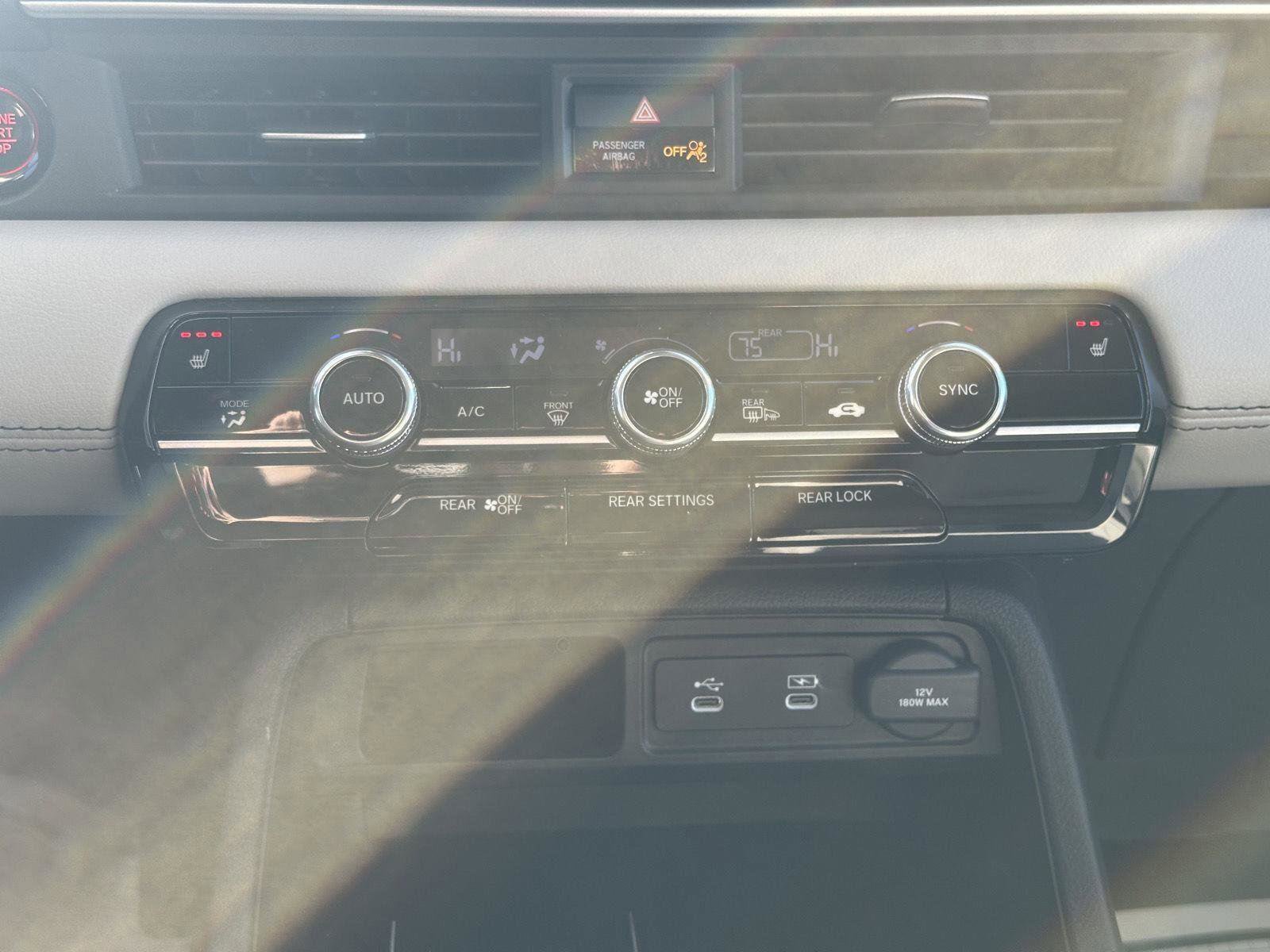 New 2026 Honda Pilot Touring image 22