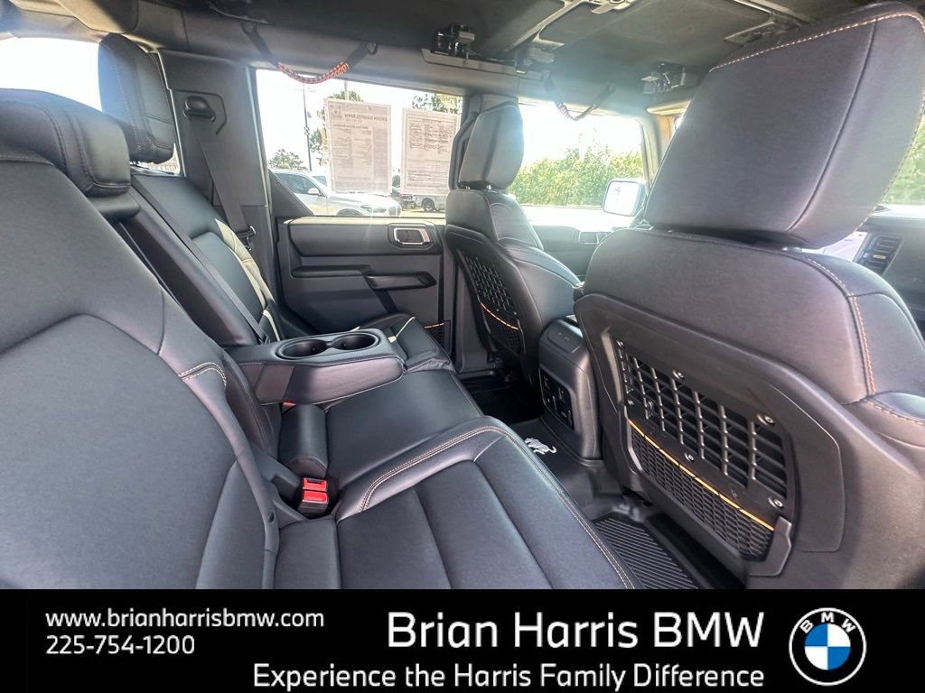Used 2024 Ford Bronco Badlands w/ Sasquatch Package image 23