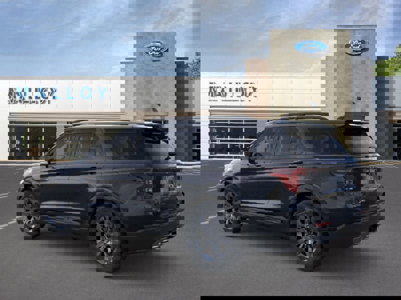 New 2026 Ford Explorer Active w/ Active Comfort Package image 6