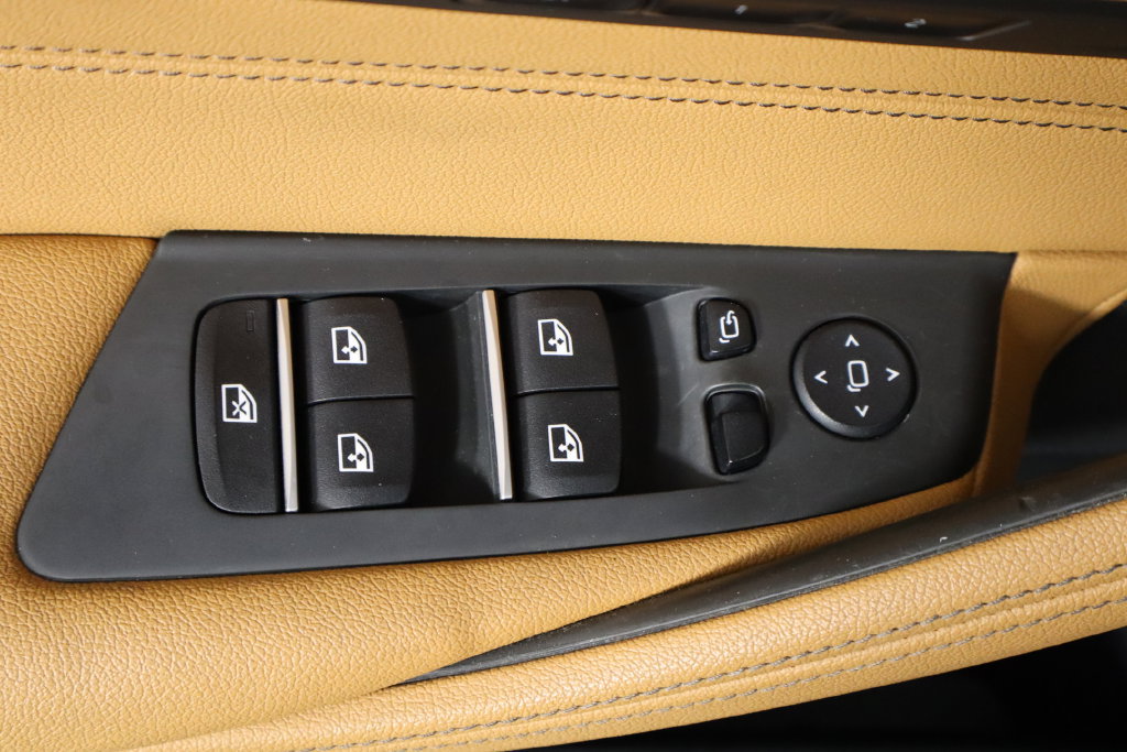 Used 2023 BMW 530e w/ M Sport Package RWD image 20