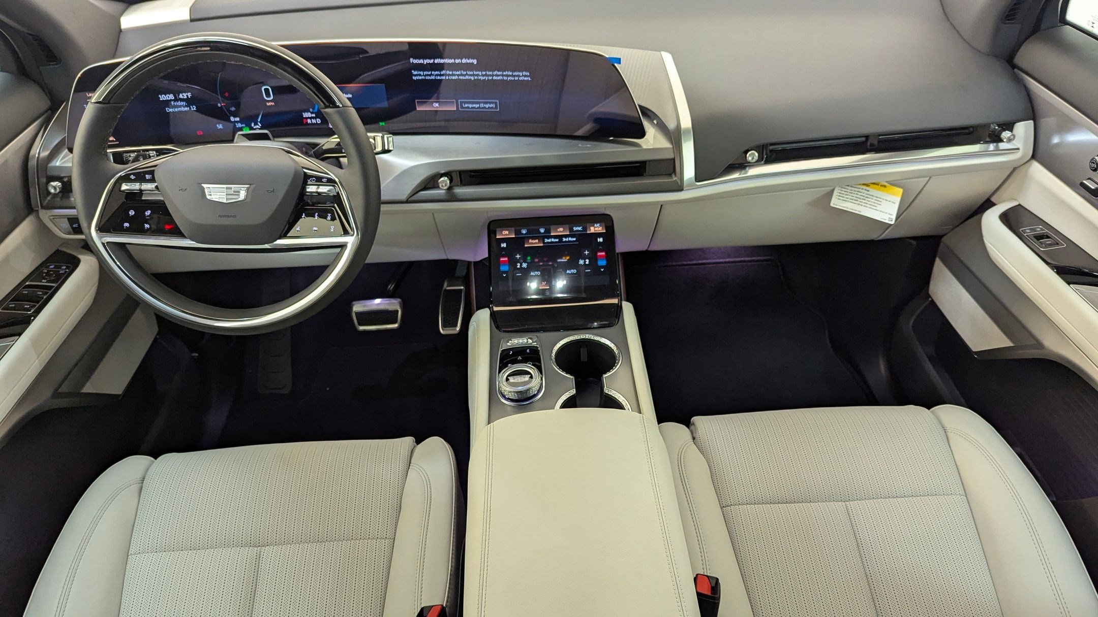 New 2026 Cadillac Vistiq Luxury image 14