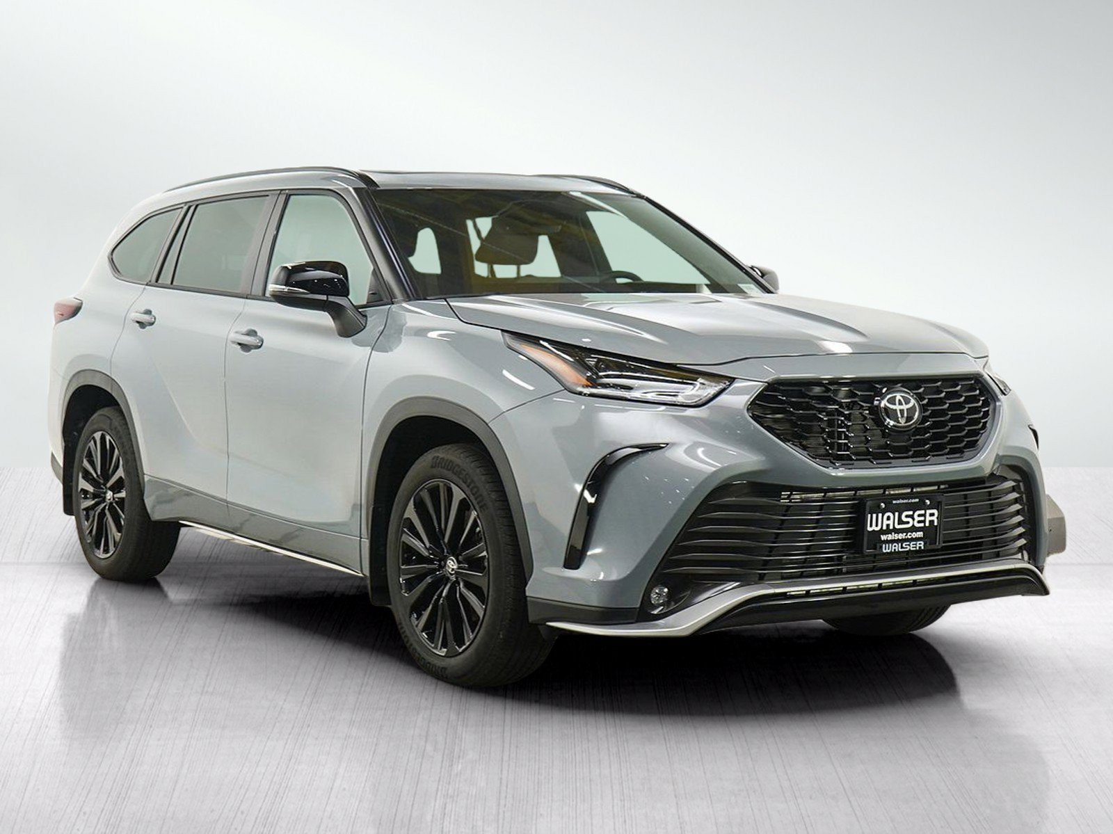 Certified 2025 Toyota Highlander XSE AWD/4WD image 7
