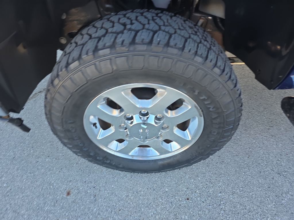 Used 2014 Chevrolet Silverado 2500 LT w/ Interior Plus Package image 5