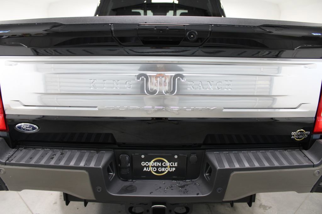 New 2026 Ford F250 King Ranch w/ FX4 Off-Road Package image 7