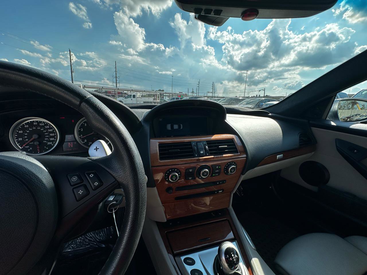 Used 2006 BMW M6 Coupe RWD image 32