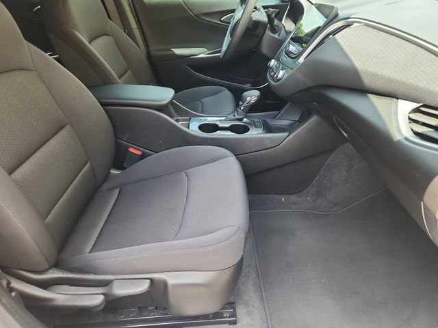 Used 2023 Chevrolet Malibu LS image 25