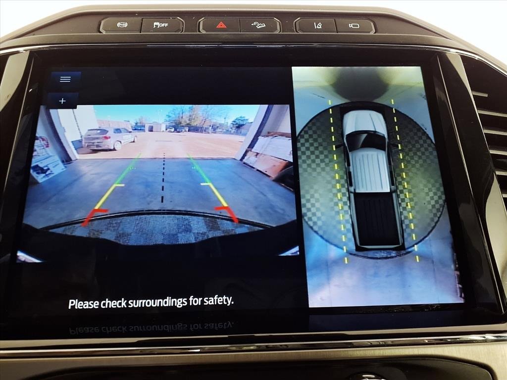 Used 2022 Ford F250 Platinum image 11