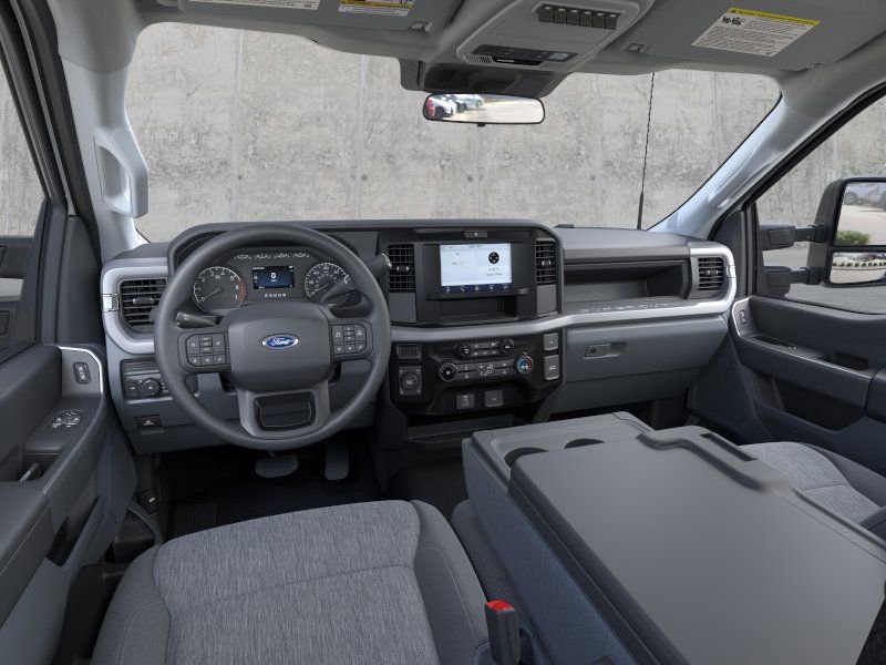 New 2025 Ford F350 XL w/ STX Appearance Package AWD/4WD image 9