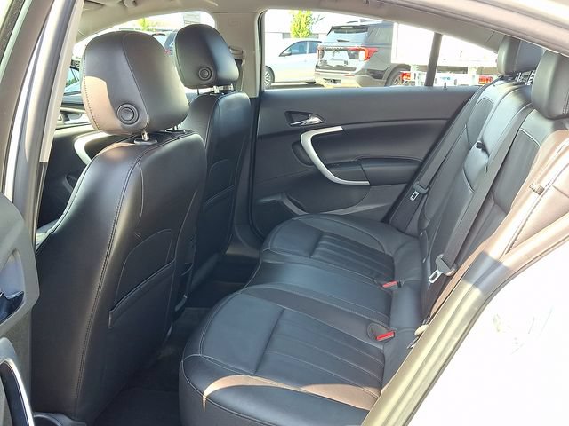 Used 2017 Buick Regal Sport Touring FWD image 8