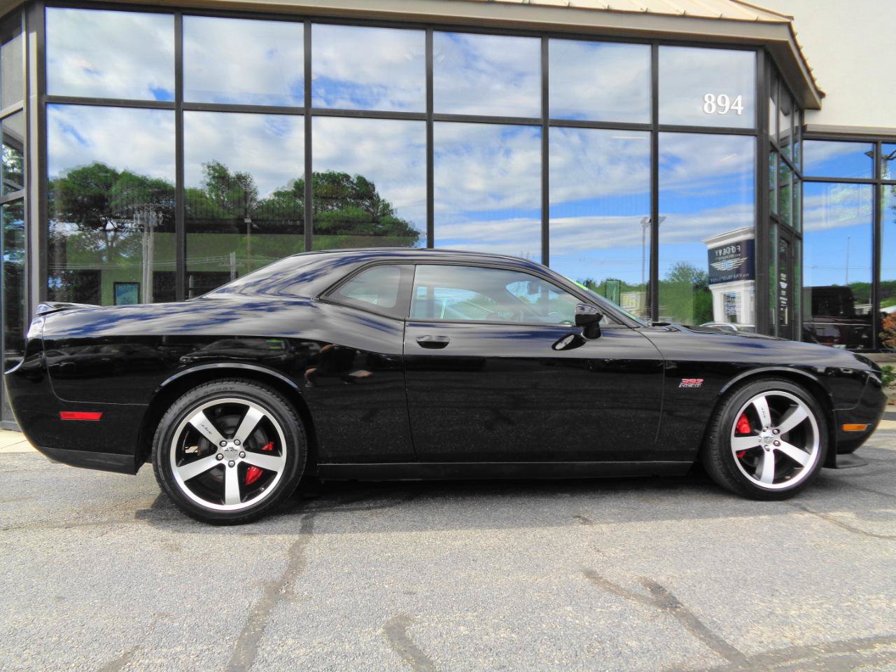 Used 2013 Dodge Challenger SRT8 w/ Harman Kardon Audio Group RWD image 4