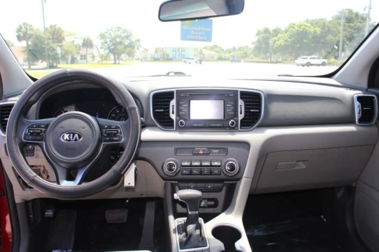 Used 2019 Kia Sportage LX FWD image 11