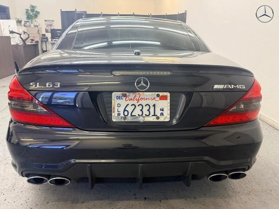 Used 2011 Mercedes-Benz SL 63 AMG image 8