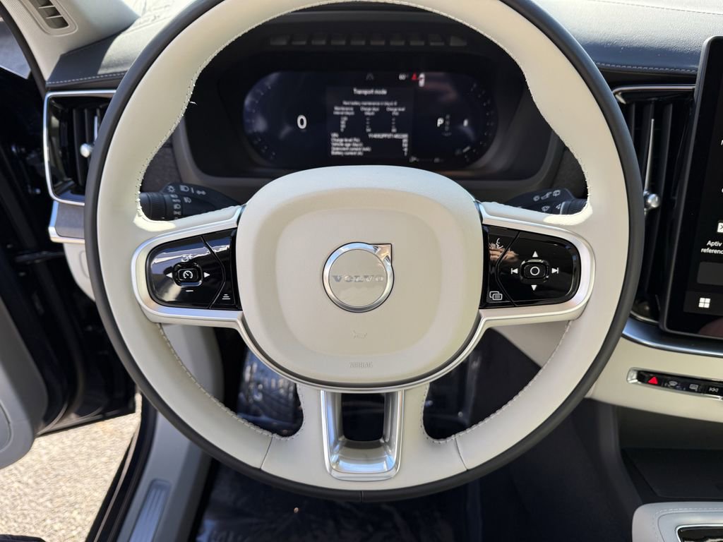 New 2026 Volvo XC90 B6 Ultra w/ Protection Package Premier image 18