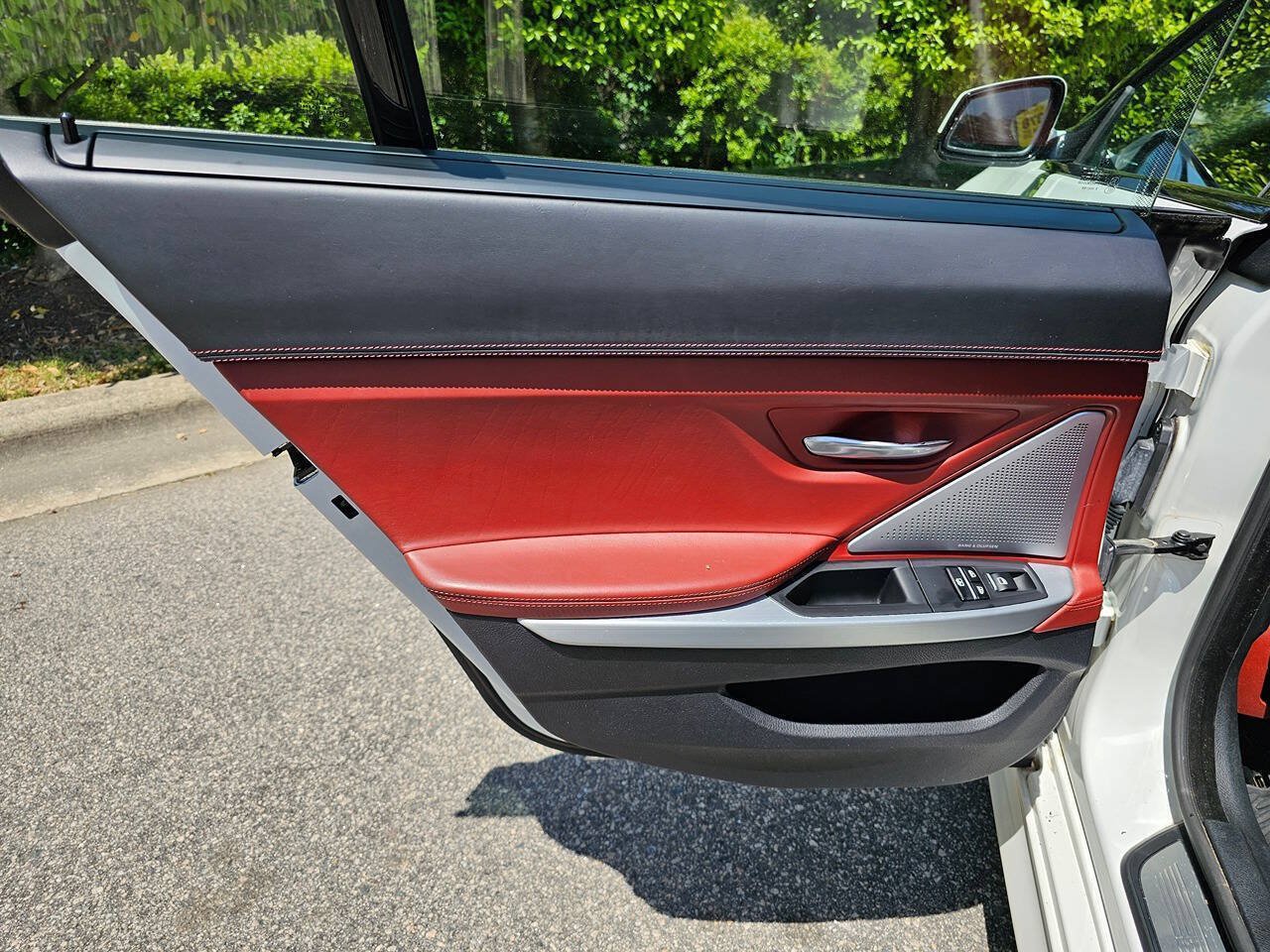 Used 2015 BMW 650i Gran Coupe RWD image 32