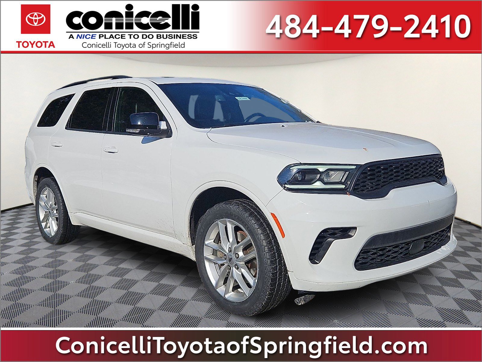 Used 2024 Dodge Durango GT image 1