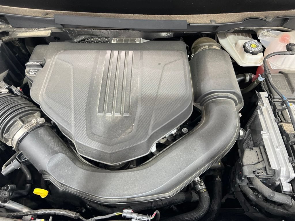 Used 2024 Chevrolet Traverse LS FWD image 27