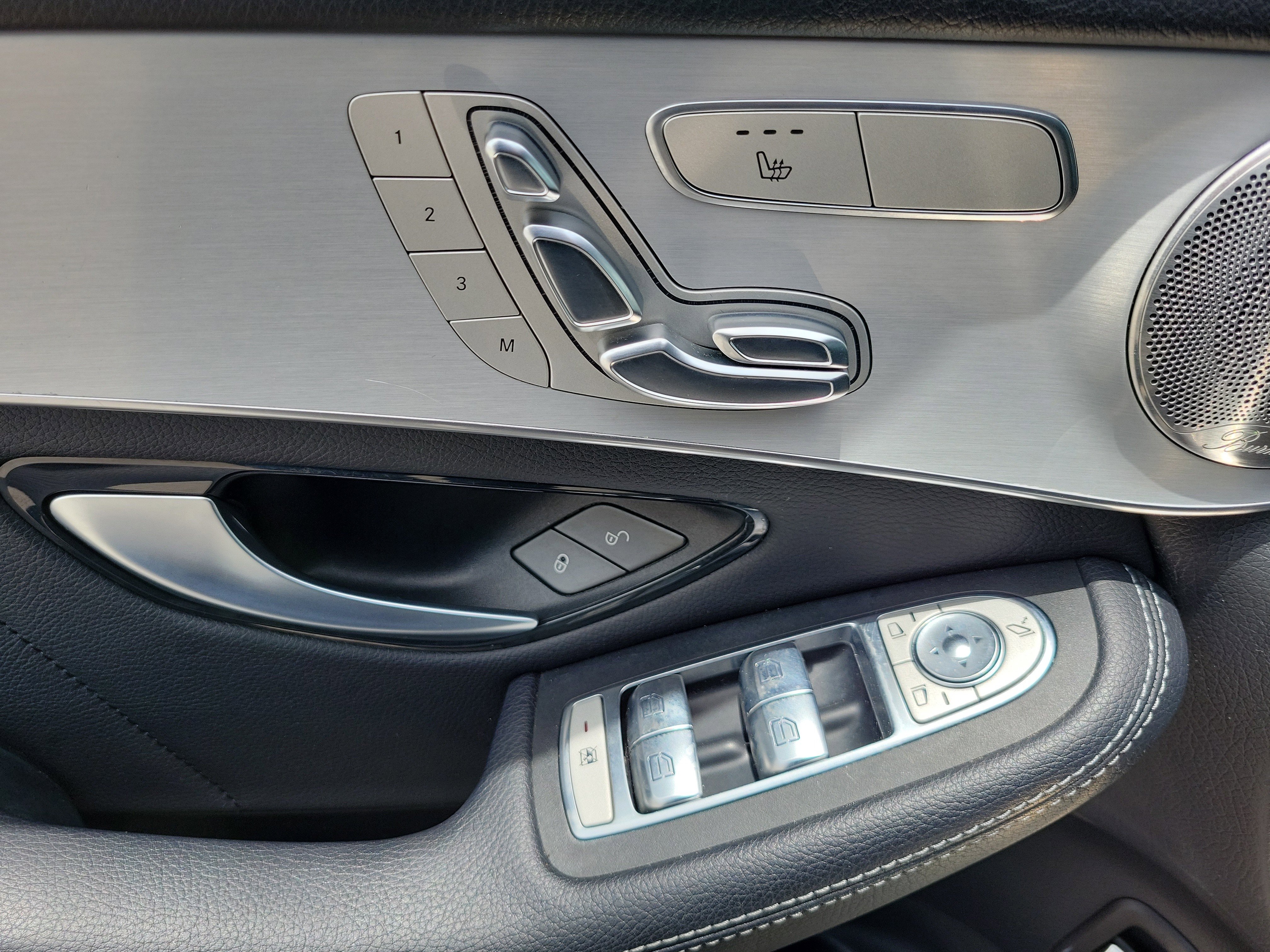 Used 2021 Mercedes-Benz GLC 300 image 27