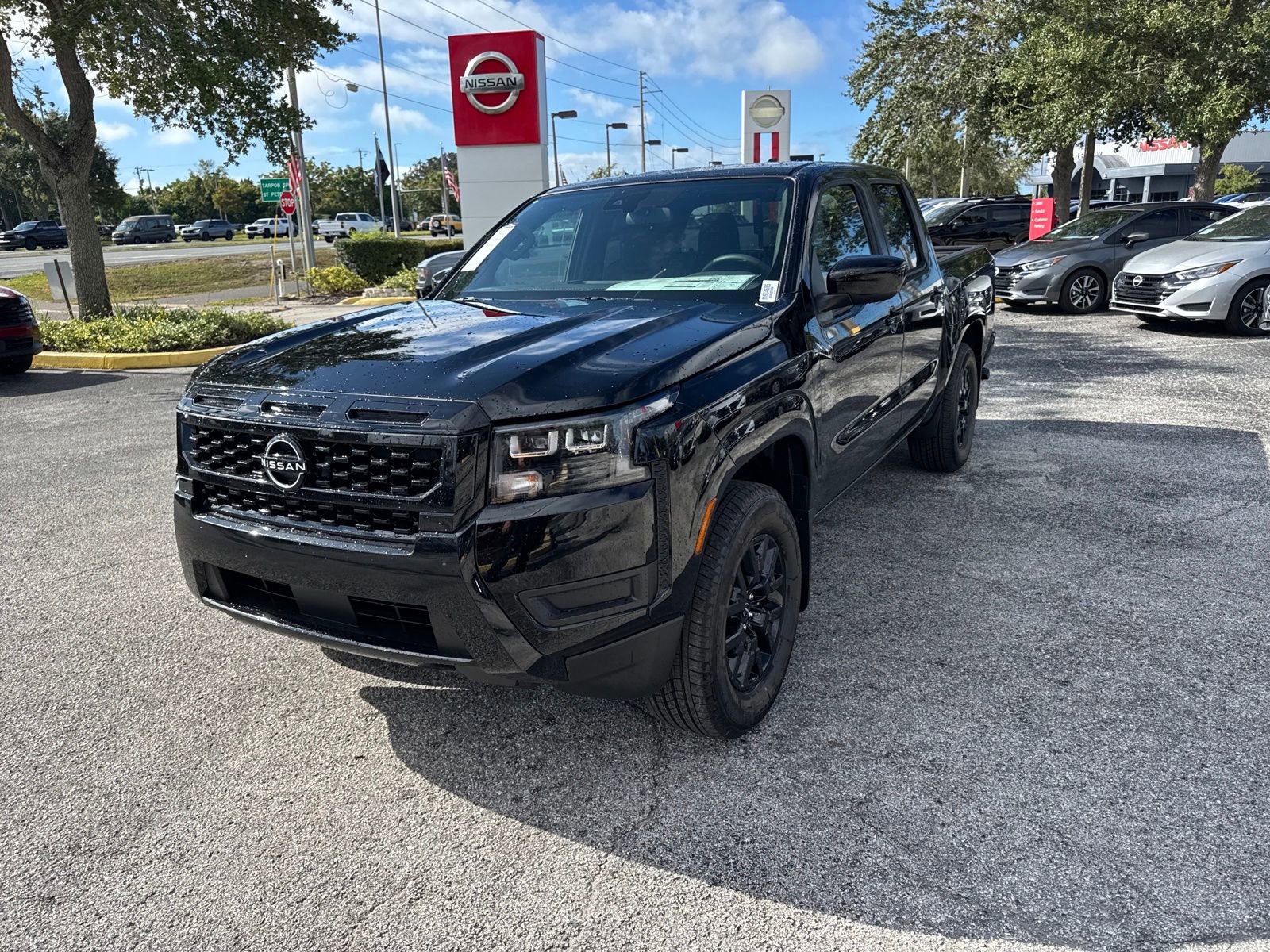 New 2026 Nissan Frontier SV image 3