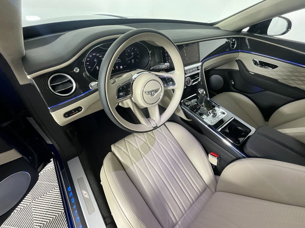 Used 2023 Bentley Flying Spur S V8 image 15