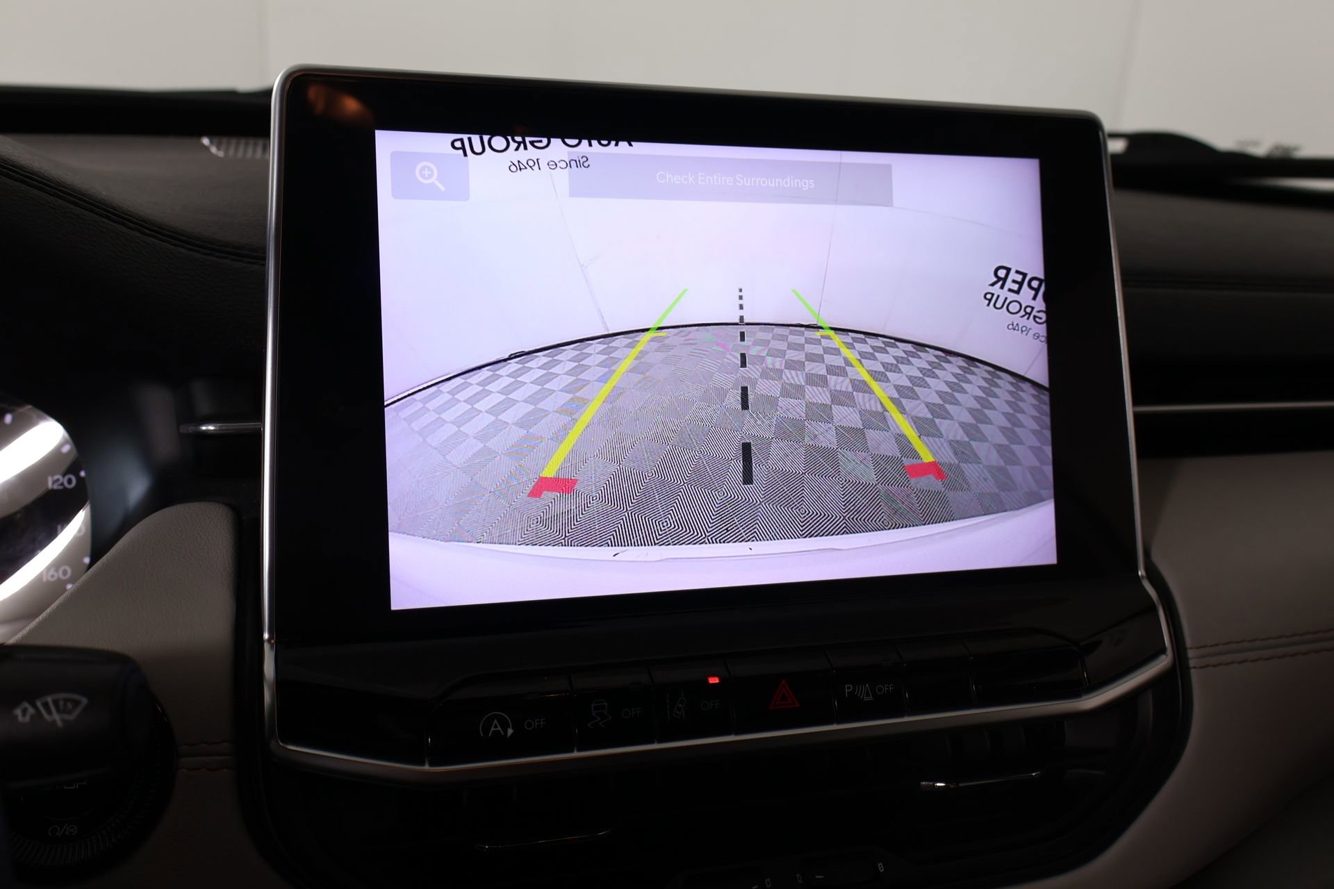 Used 2025 Jeep Compass Limited image 6