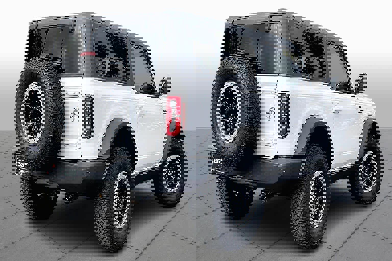 Used 2023 Ford Bronco Outer Banks w/ Sasquatch Package image 12