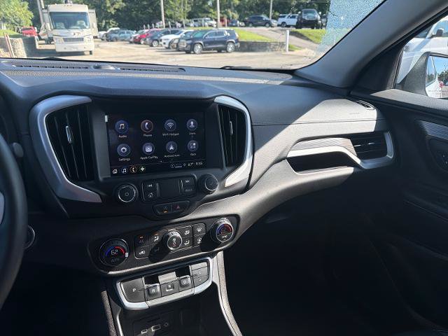 Used 2024 GMC Terrain SLT FWD image 8