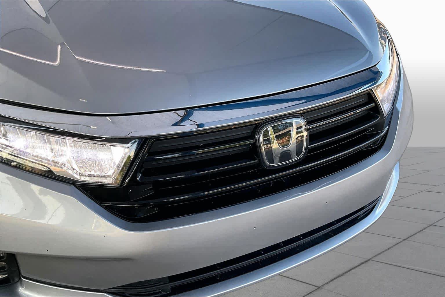 Certified 2022 Honda Odyssey EX image 29
