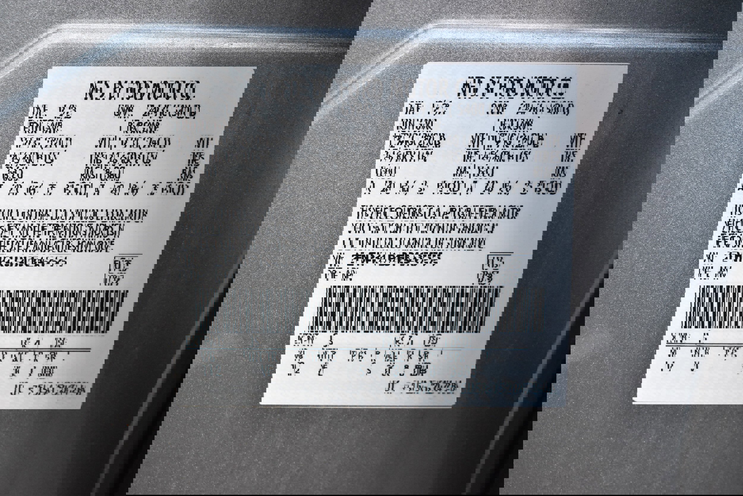 Used 2024 Ford Edge SEL image 2