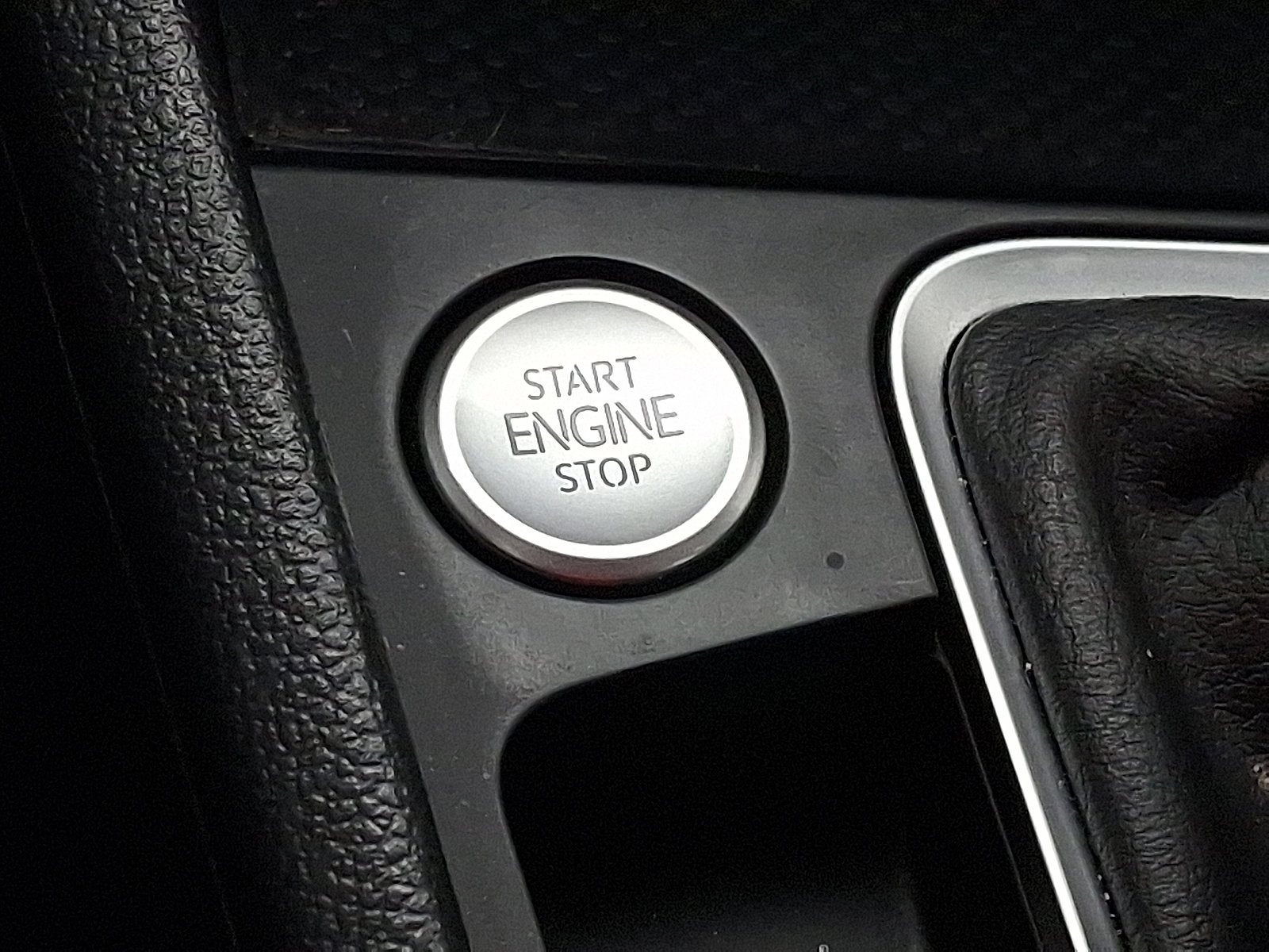 Used 2024 Volkswagen Jetta SEL image 26