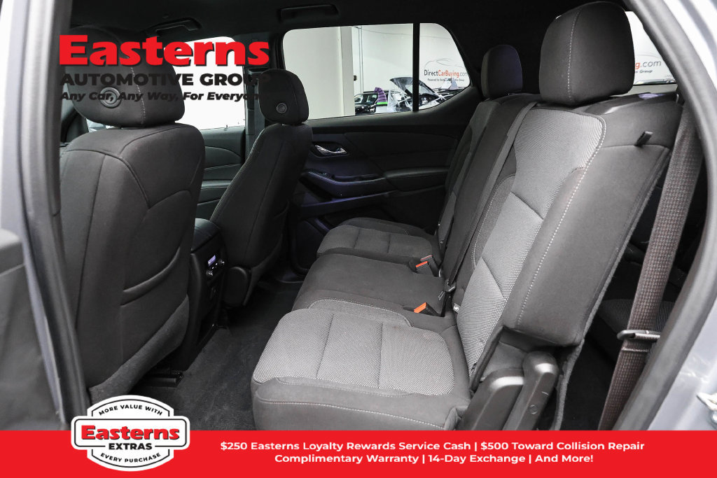 Used 2023 Chevrolet Traverse LT AWD/4WD image 24