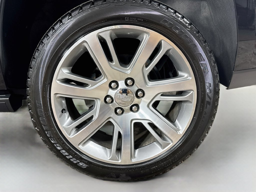 Used 2016 Cadillac Escalade Premium AWD/4WD image 42