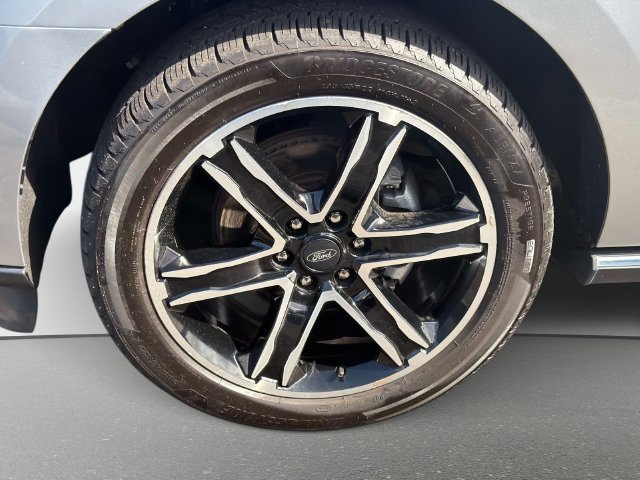 Used 2021 Ford Expedition Limited AWD/4WD image 11