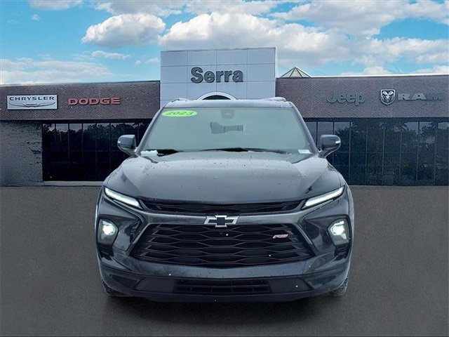 Used 2023 Chevrolet Blazer RS w/ Driver Confidence II Package image 2