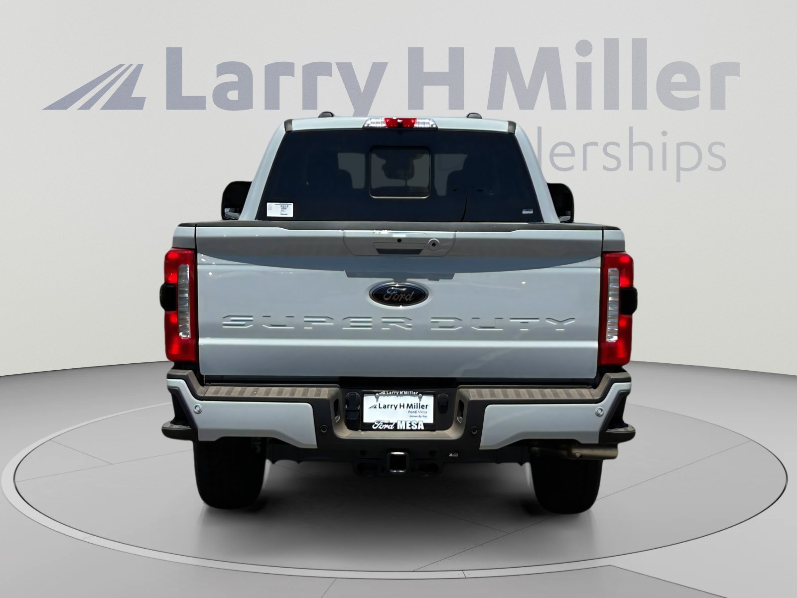 New 2026 Ford F250 Lariat w/ Black Appearance Package AWD/4WD image 4