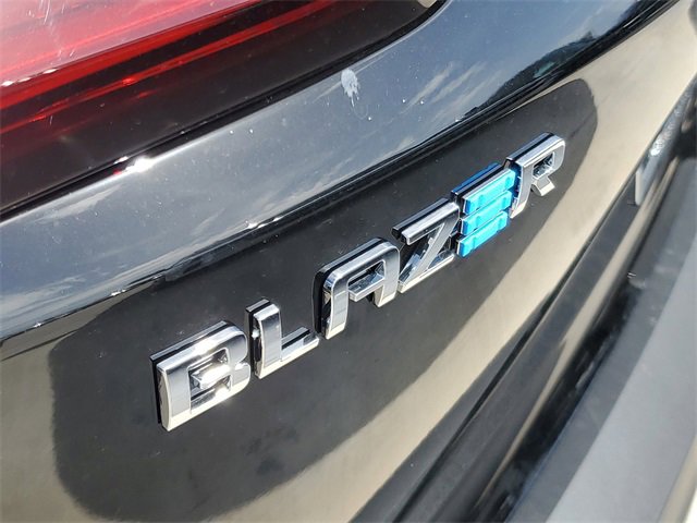 New 2025 Chevrolet Blazer EV LT image 11
