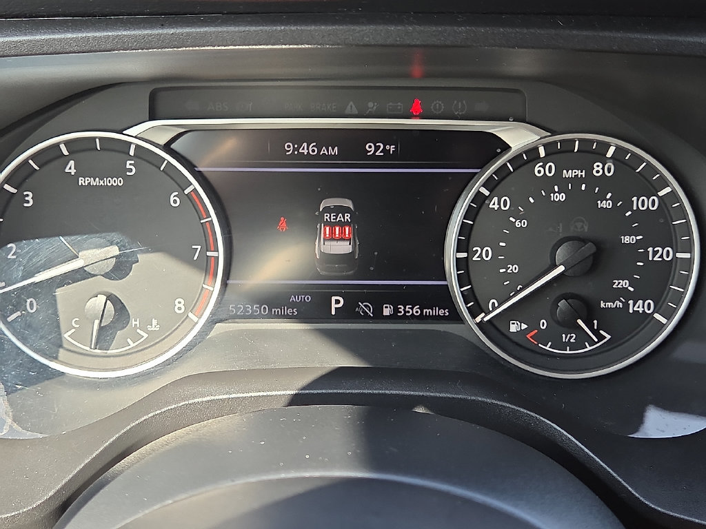 Used 2024 Nissan Rogue S AWD/4WD image 28