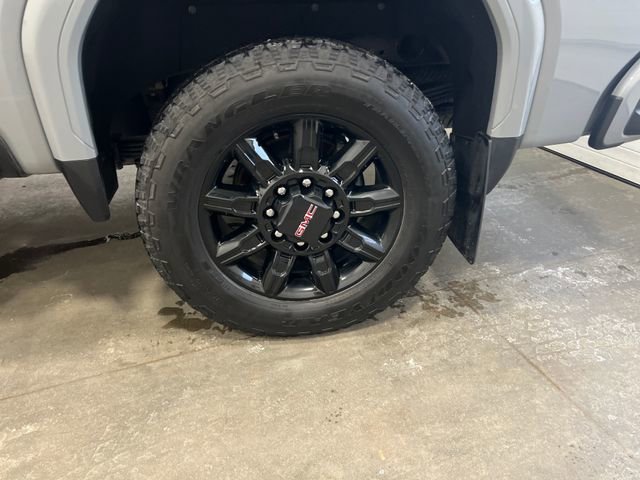 Certified 2025 GMC Sierra 2500 AT4 w/ AT4 Premium Plus Package image 19