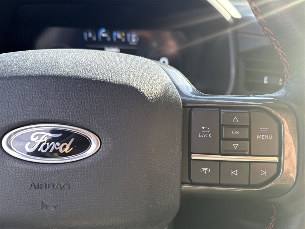 Used 2023 Ford Expedition Limited image 26