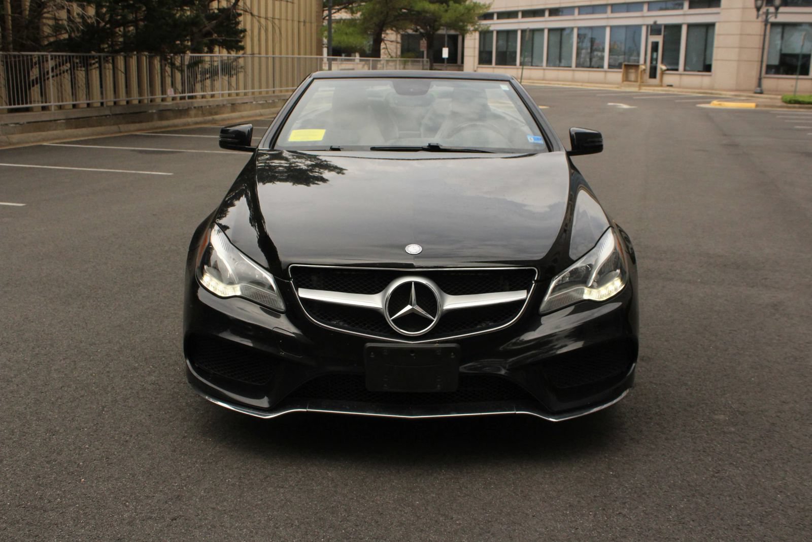 Used 2016 Mercedes-Benz E 400 Cabriolet image 3