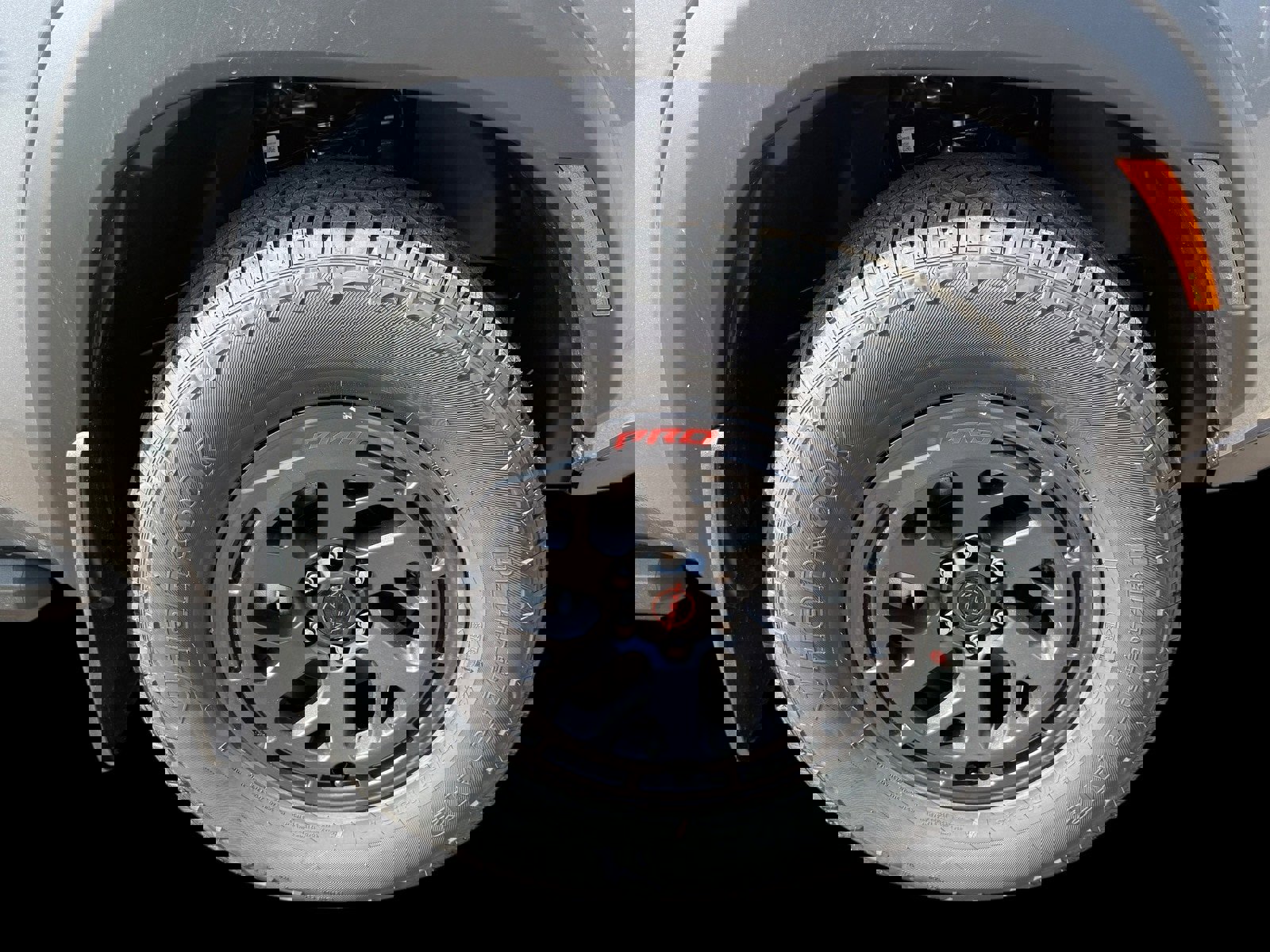 New 2026 Nissan Frontier PRO-4X w/ Pro-4x Convenience Package image 10