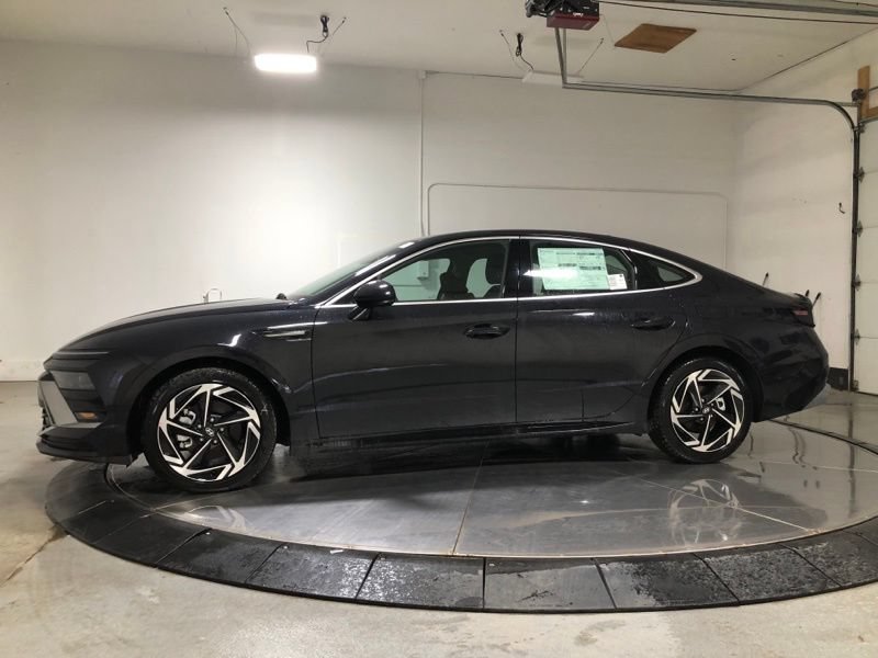 New 2026 Hyundai Sonata SEL AWD/4WD image 4