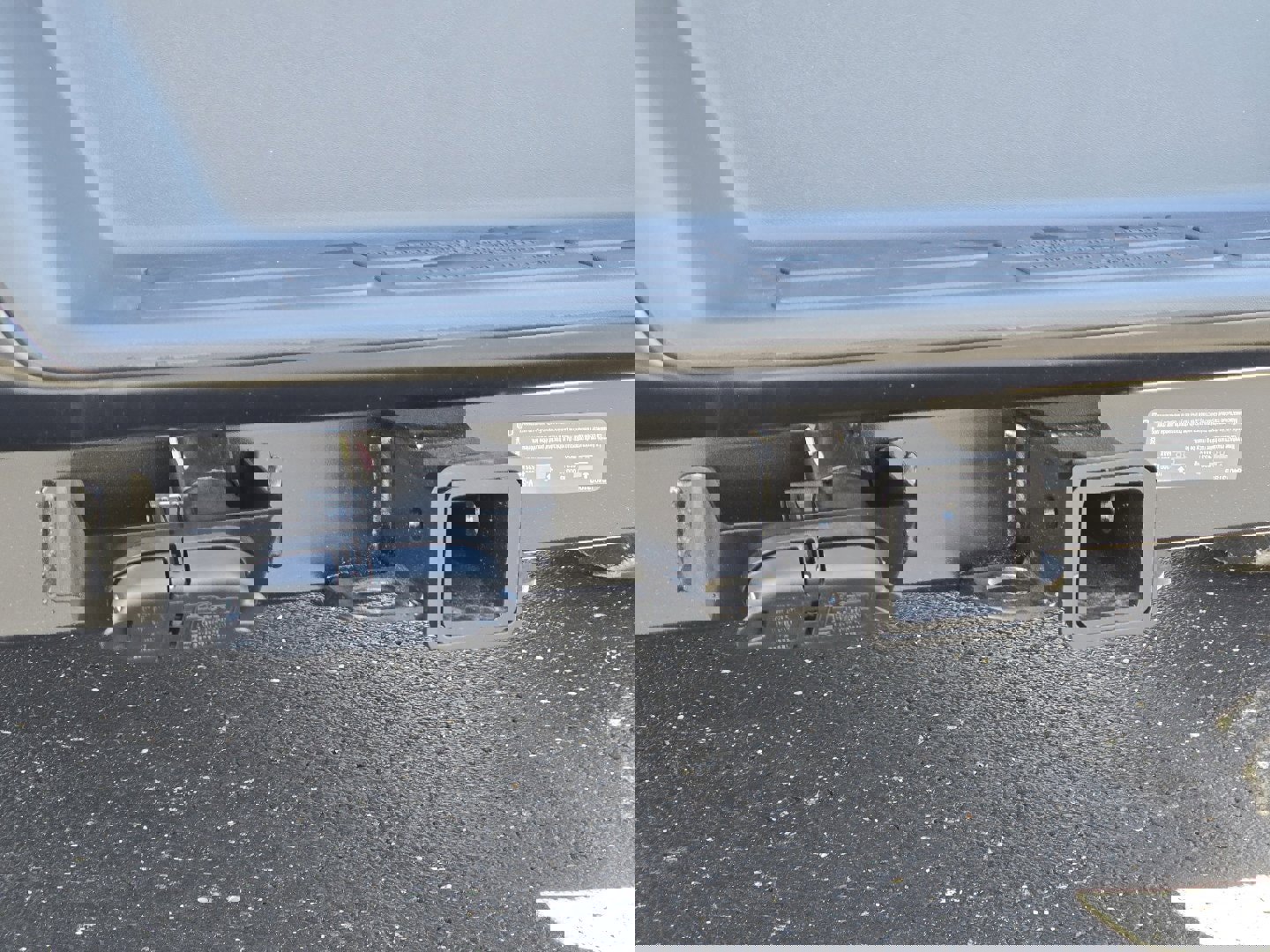 New 2026 Chevrolet Express 2500 Extended w/ Driver Convenience Package RWD image 8