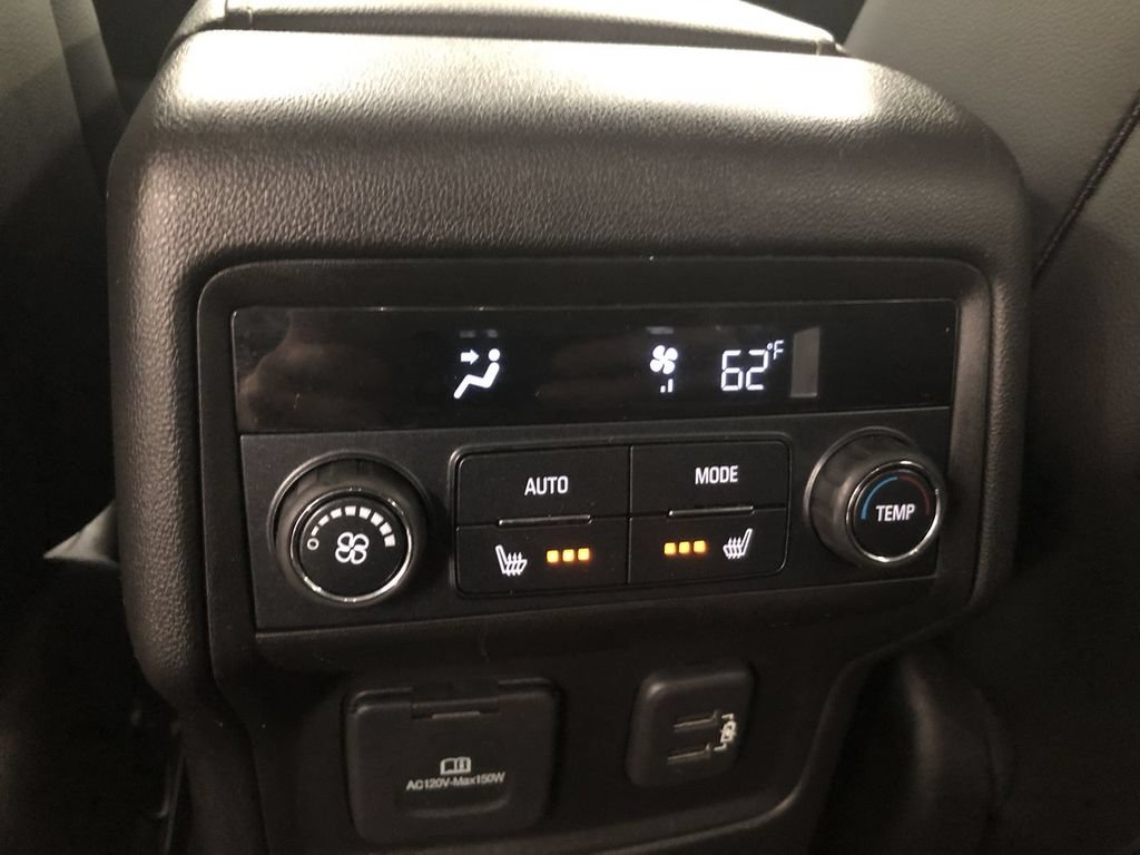 Used 2018 GMC Acadia SLT w/ LPO, Cargo Package AWD/4WD image 21