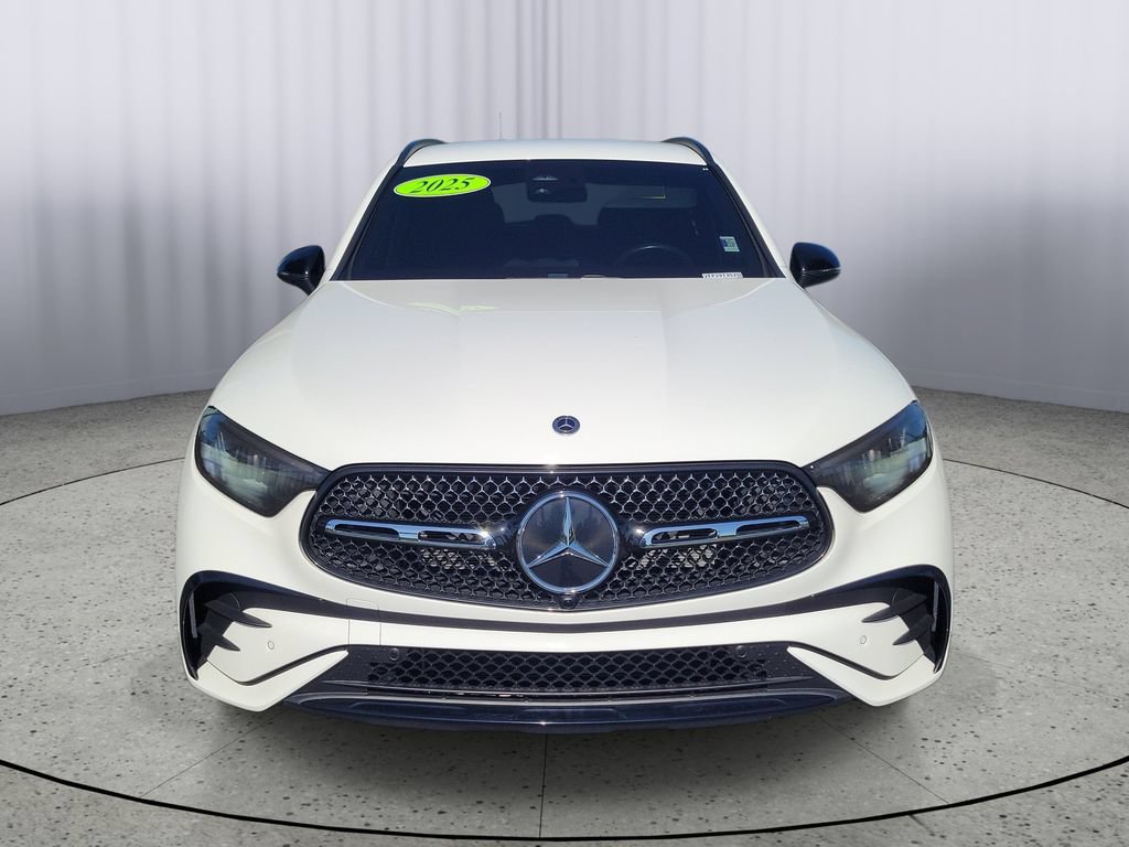 Used 2025 Mercedes-Benz GLC 300 4MATIC image 6