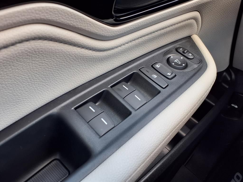 New 2026 Honda Odyssey Touring image 23