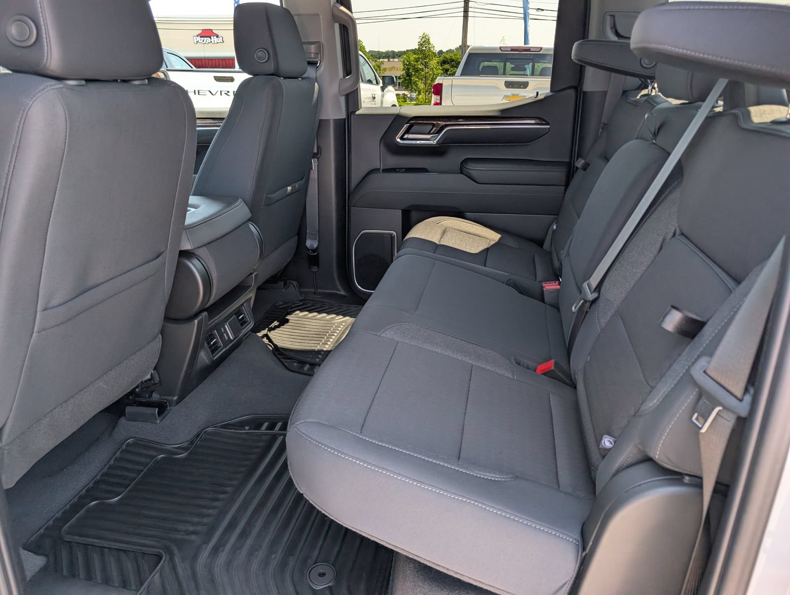 Used 2024 GMC Sierra 1500 Elevation w/ X31 Off-Road Package AWD/4WD image 16