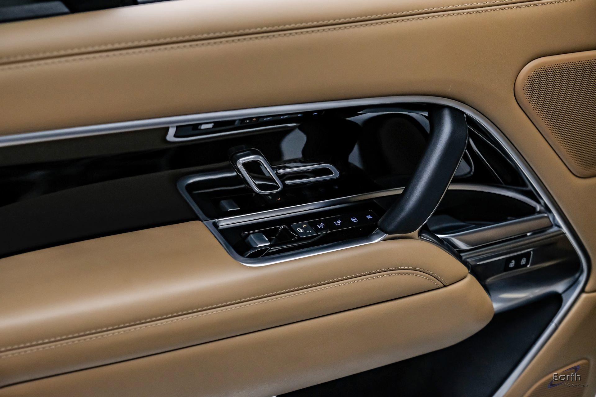 Used 2023 Land Rover Range Rover SE image 87