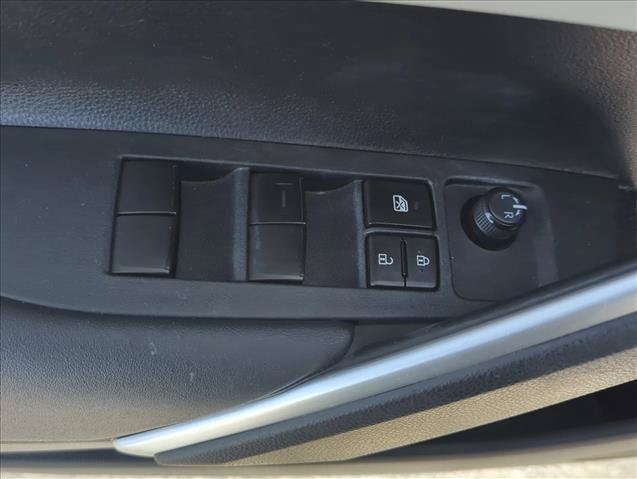 Certified 2023 Toyota Corolla Cross L FWD image 8